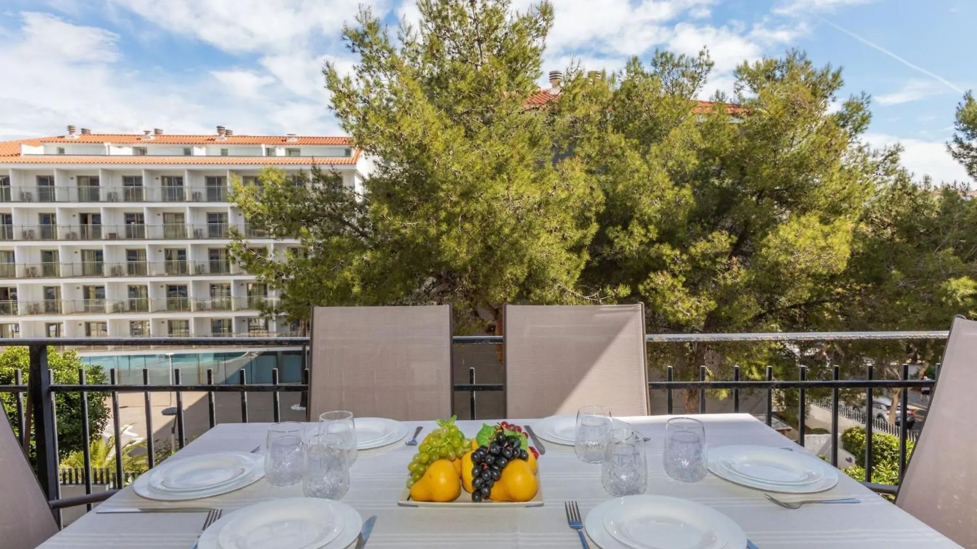 סאלו Apartment Turo Park By Interhome 0*,  ספרד